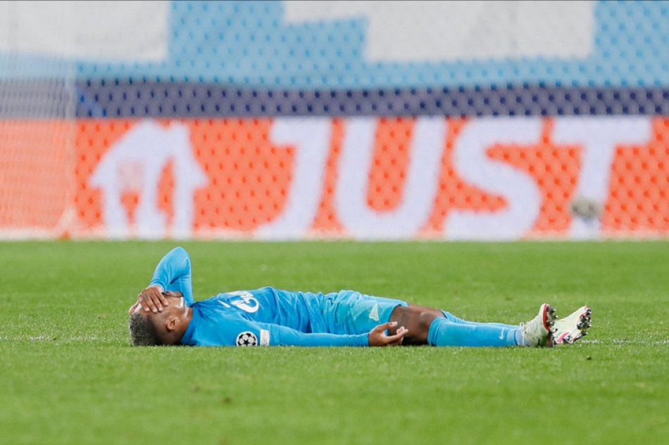 Дуглас Сантос выбрал национальную команду Бразилии вместо России